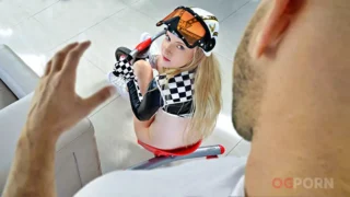 ExxxtraSmallThe Drag-Race